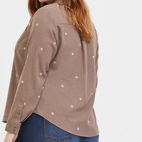 Torrid Taylor Denim Daisy Embroidered Button Down - Picture 3 of 11